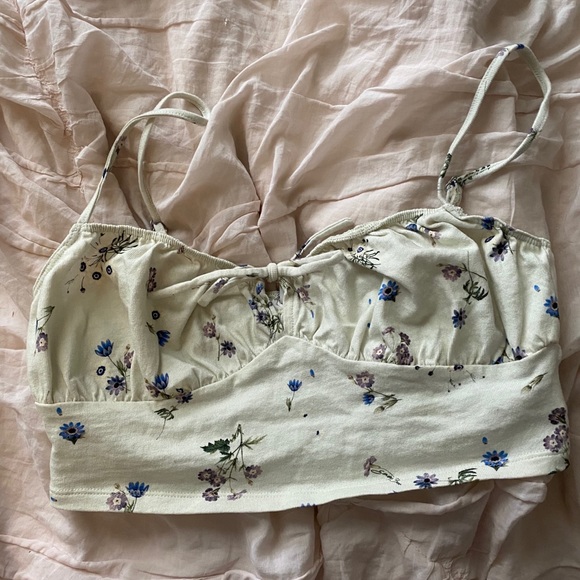 Sunday Best Darcy Crop Cami - Picture 2 of 4